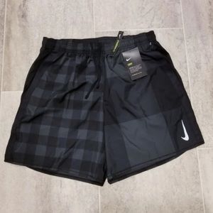 ISO..  In any color but green. Size XL. TIA